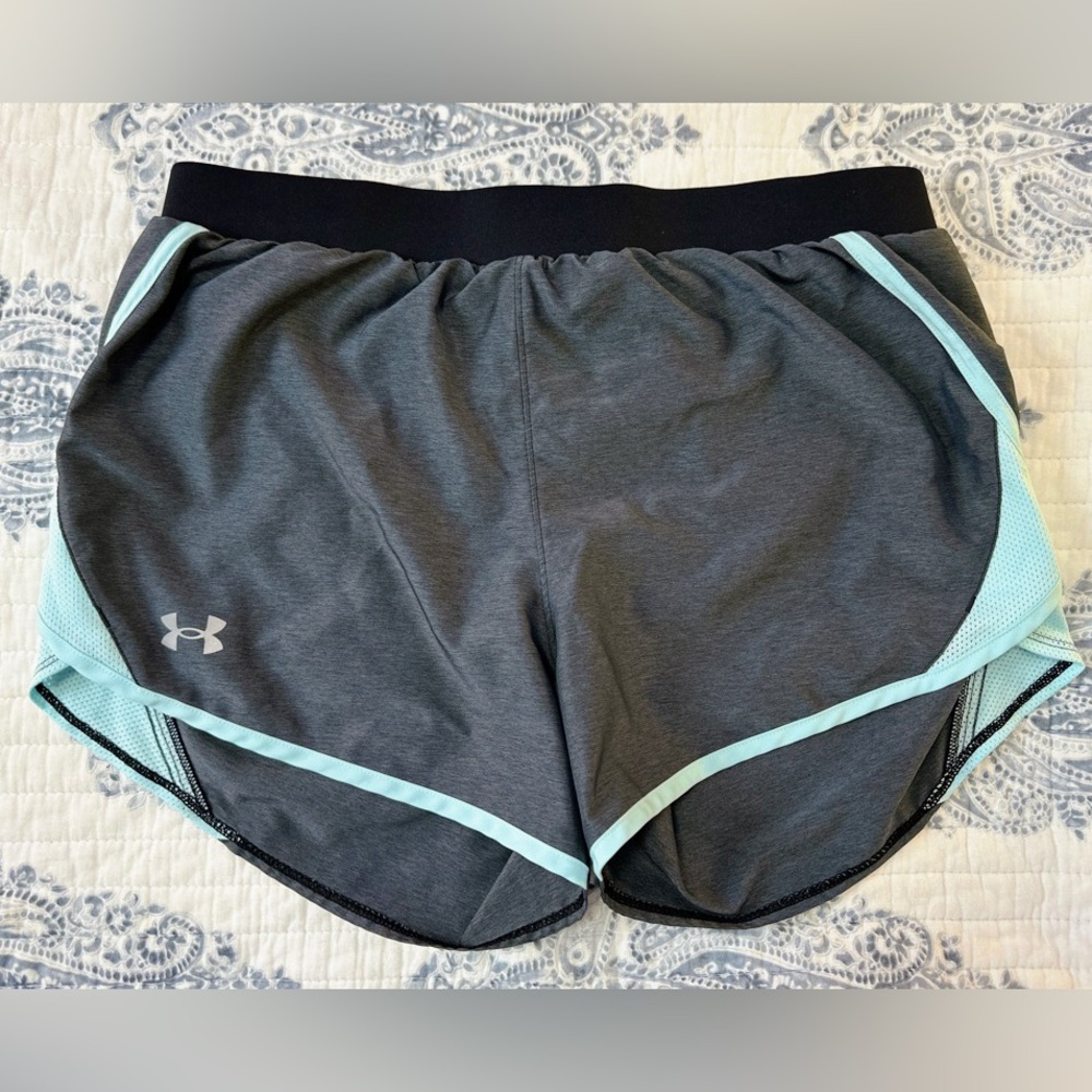 Under Armour‎ HeatGear Running Shorts Womens Medium Gray Mint Loose Athletic